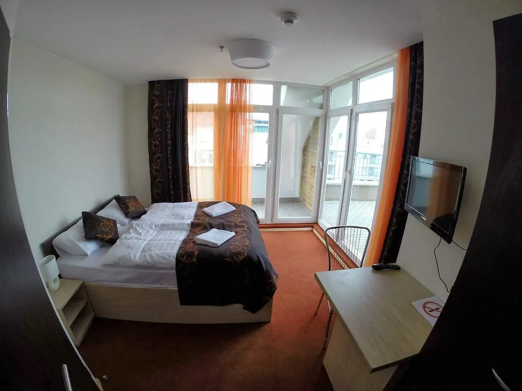 *** Hotel Garay Terrace Residence Budapest Hungary